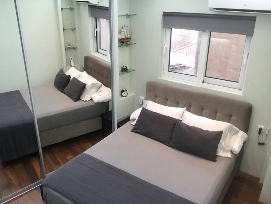 Finer Things Flisvos Beach Condo In Palaio Faliro Atenas Exterior foto